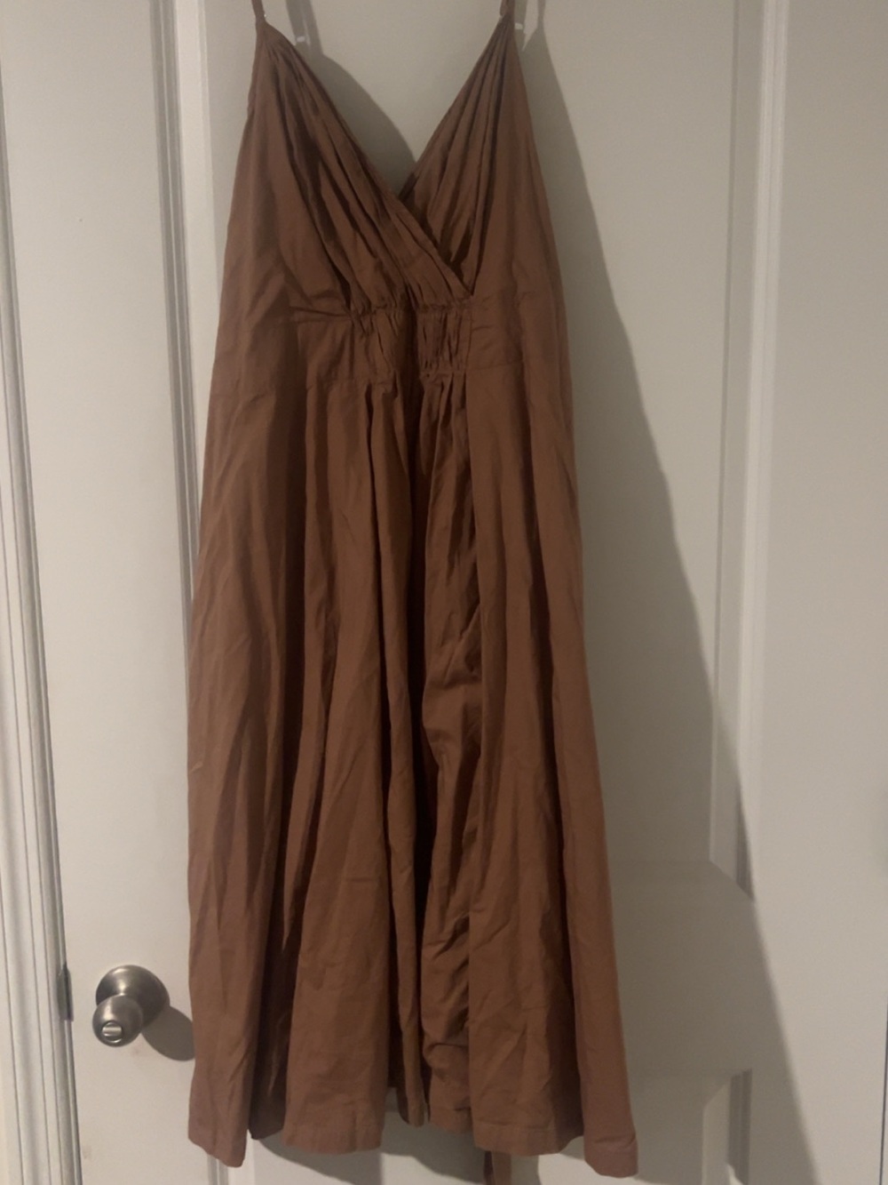GAP Brown Smocked Waist Wrap Midi Dress with Spaghetti Straps with belt - Picture 2 of 4